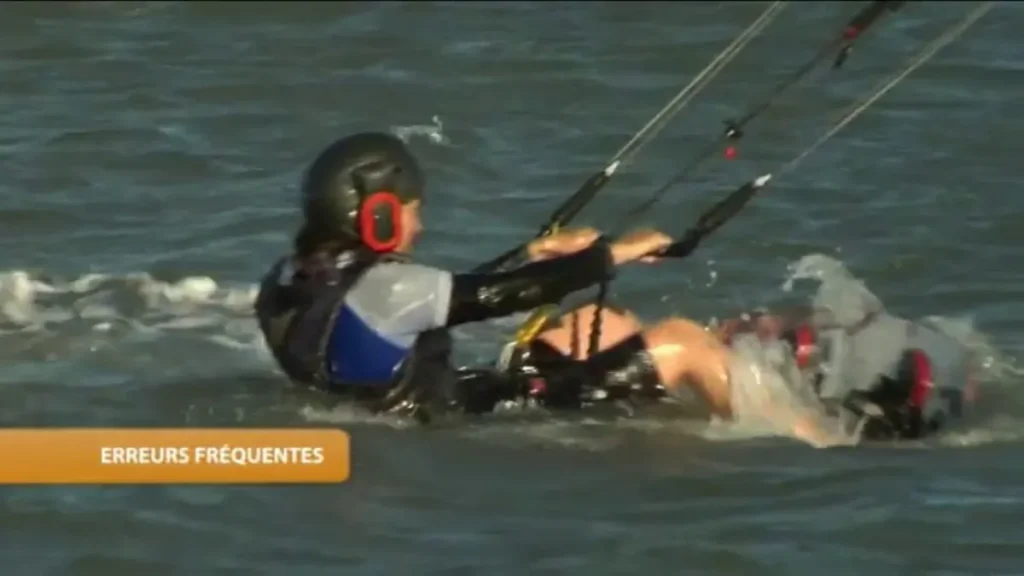 Image de la vidéo sur le water-start en kitesurf, cliquer pour la lire